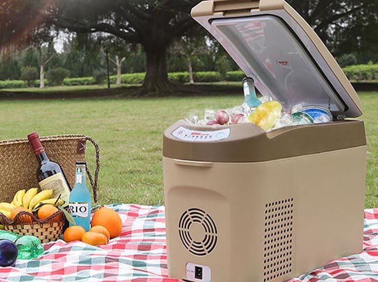 四月自驾春游,车上得配备这五个物件!