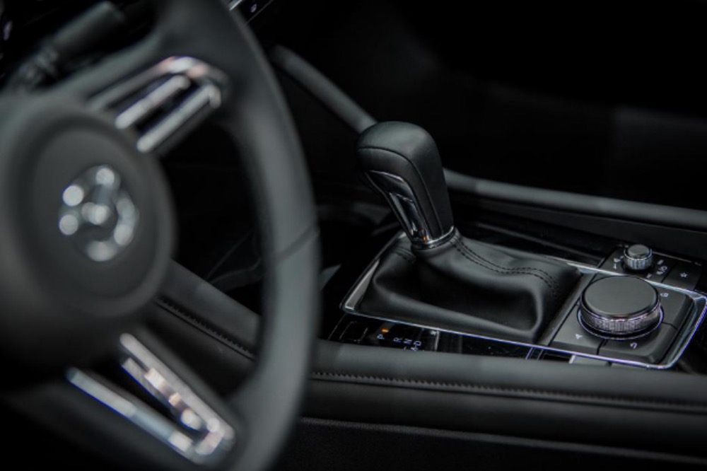 ԴMAZDA3