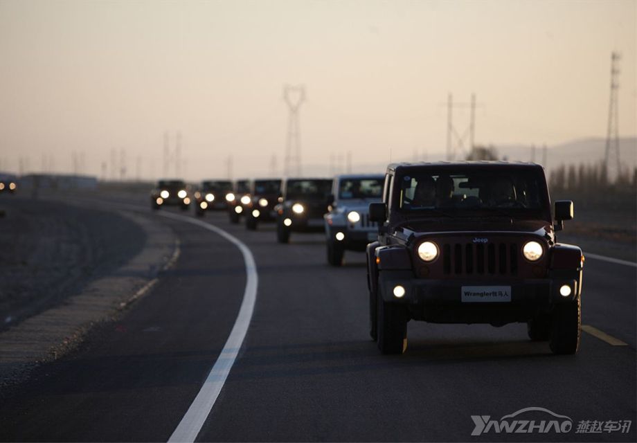 ˴JeepƷԽҰ2080ѾչͣôûôӲġ