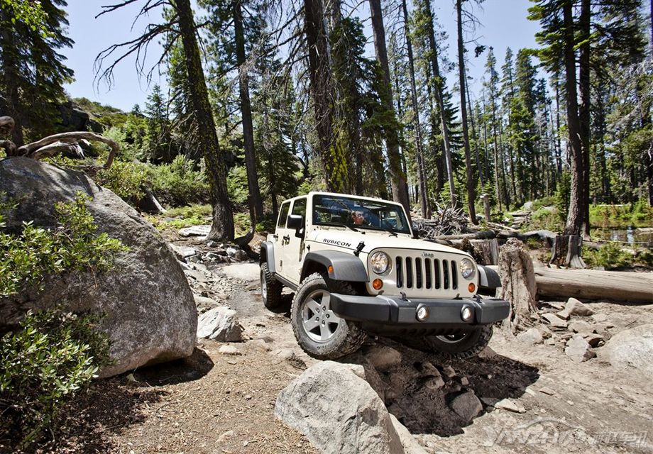 ˴JeepƷԽҰ2080ѾչͣôûôӲġ