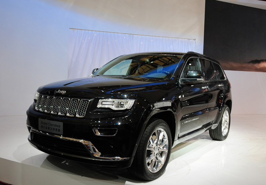 Jeepŵ콢ҫ<br>ۼۣ68.99-75.99Ԫ<br>棬2015ŵ콢ҫ潫3.0L3.6L V6Ȼϵͳƥ8һ䡣