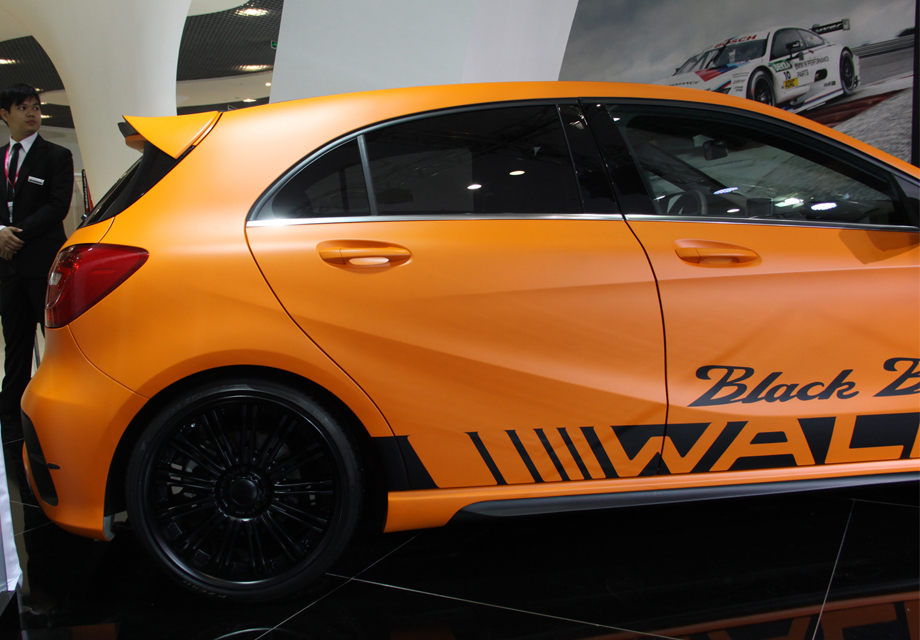 챣 WALD R12 ǰ8.5J 19 ET=45<br>8.5J 19 ET=45<br>̥  ǰ235/35 19<br>235/35 19