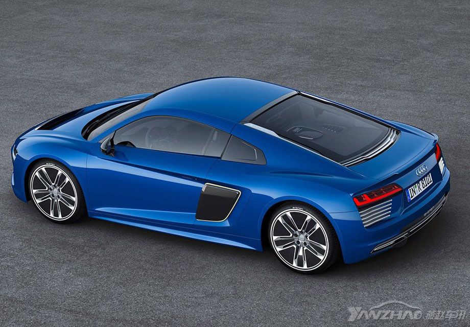 R8 e-tronһ綯ܳԴһԷֵ274kWĵ綯ܹ4.2ڽش1780ǧ˵ܳٵ100 km/hٴﵽ200km/hʱҪ12Сʱ̿ɴ216