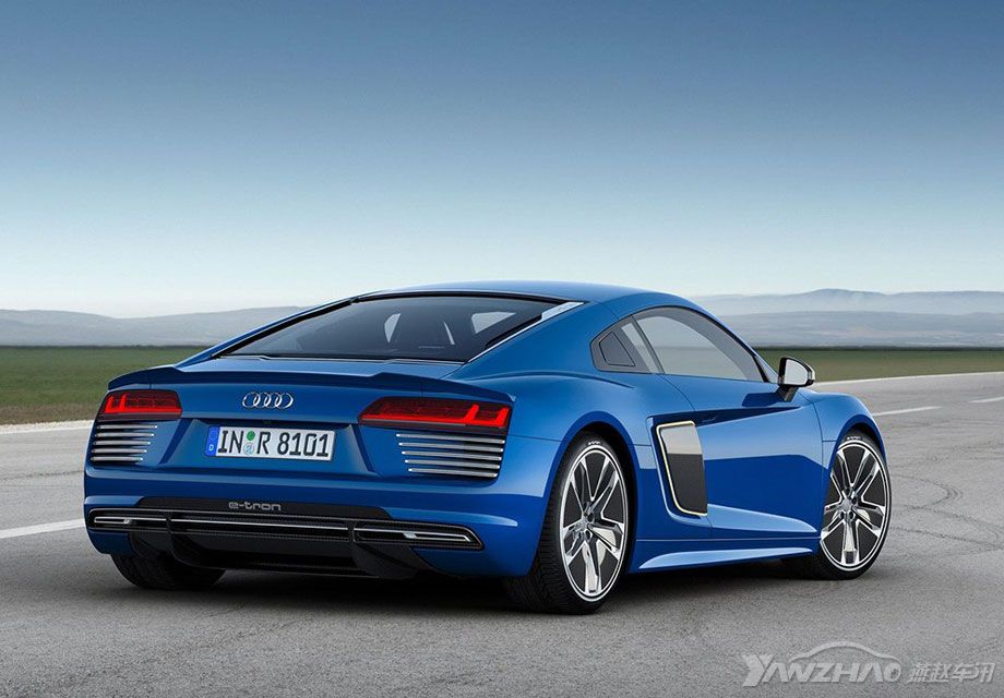R8 e-tronһ綯ܳԴһԷֵ274kWĵ綯ܹ4.2ڽش1780ǧ˵ܳٵ100 km/hٴﵽ200km/hʱҪ12Сʱ̿ɴ216