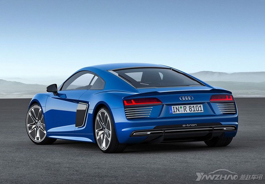 R8 e-tronһ綯ܳԴһԷֵ274kWĵ綯ܹ4.2ڽش1780ǧ˵ܳٵ100 km/hٴﵽ200km/hʱҪ12Сʱ̿ɴ216