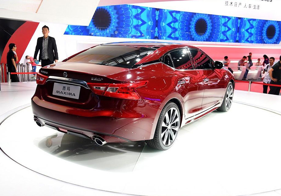 MAXIMA۸߶Ȼԭղ2014չSPORTS SEDAN縡͹ĳ򡣴ӲǰһֱţγһZͬʱһֱߴϷӹ˳һ޶صĳԵòζ