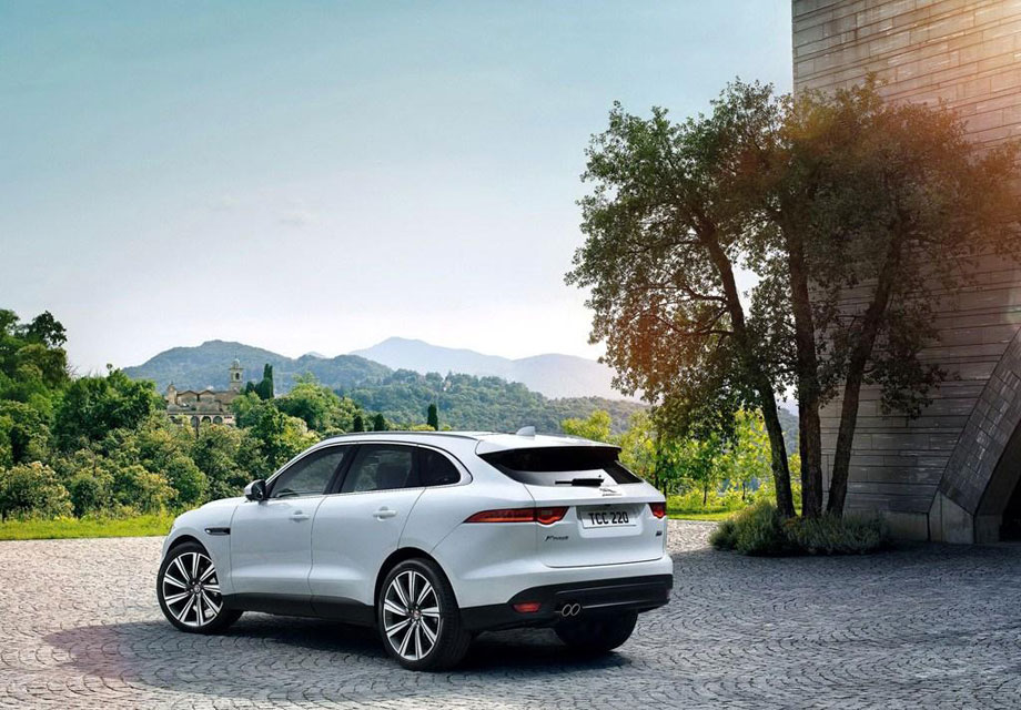 ȫµĽݱF-PACEĲʮ޳C-X17ƷڴߺʮֱֱƽӪһ˿ʤ˶ĸо³ĳͷͶ̳βԼϸߵߺʹŵȦ˵˶Ķλʮ־˶SUVʡ