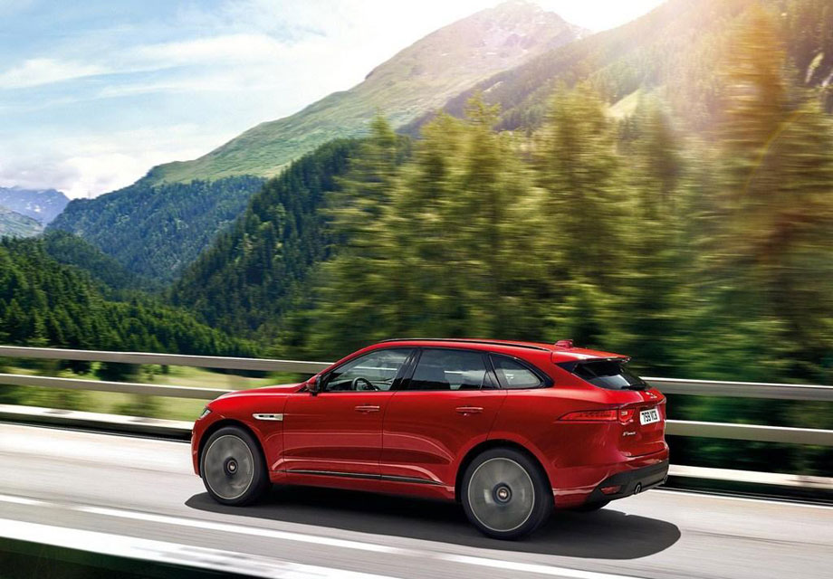 ȫµĽݱF-PACEĲʮ޳C-X17ƷڴߺʮֱֱƽӪһ˿ʤ˶ĸо³ĳͷͶ̳βԼϸߵߺʹŵȦ˵˶Ķλʮ־˶SUVʡ