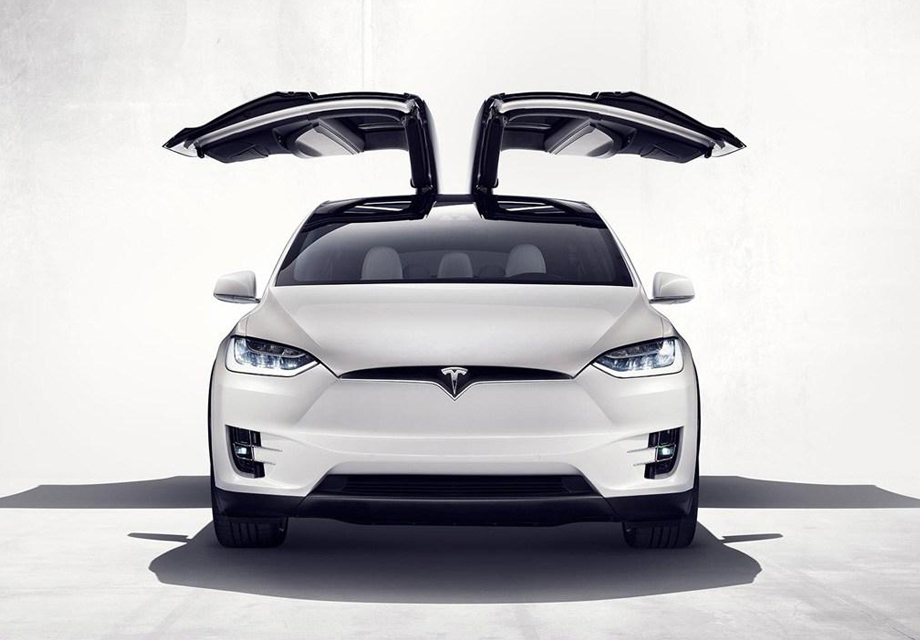 MODEL X˹Ƴµ72+3+2綯SUVͣѡװ6óȥǳĶУóһصǲӥŵơ