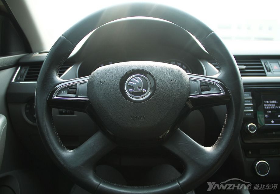 �ķ�ʽ��Ƥ�����̣����ոзǳ������๦�ܼ���Χ�ĶƸ����Σ���������Ҳ�Եú�ʱ�С�