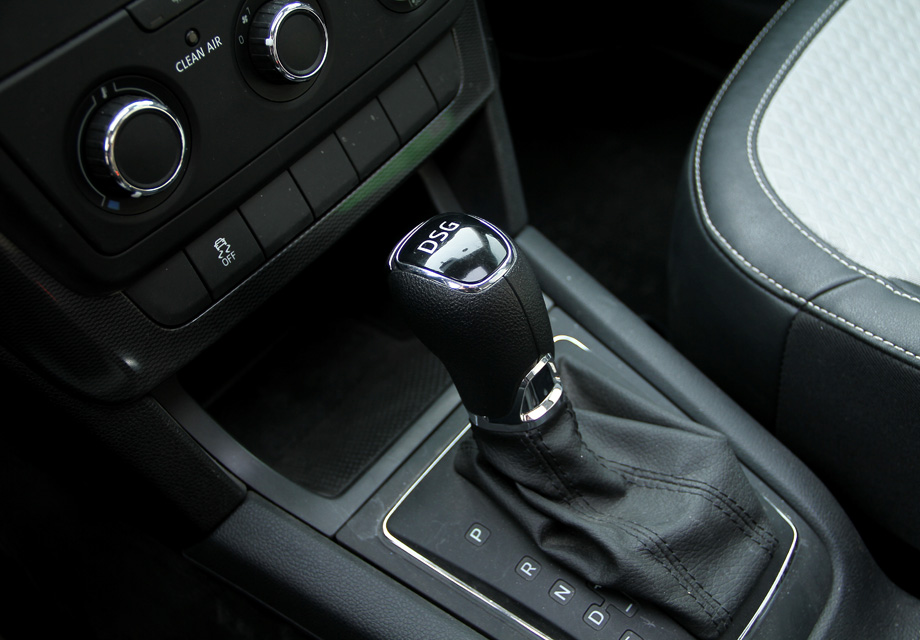 �ڶ�����Yeti������1.4T��1.6L��1.8T���������������1.4T�ĳ�����ࡣ�����������150��������ֵŤ��250N��m������7��˫��ϱ����䣬ǿ���Ķ�����Yeti�ܹ��ܳ�0-100km��9.46��ĺóɼ���