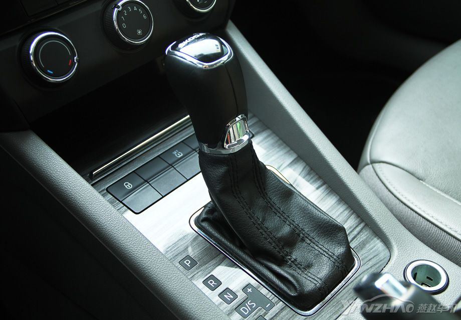 �����������1.4T��1.6L�������������1.4T�����������˸߹��ʵĵ�У��һ��ֻ������ڴ��ڸ�һ���ĳ����ϣ��ܹ�װ���������ϲ��ܲ�˵��һ����ϲ��