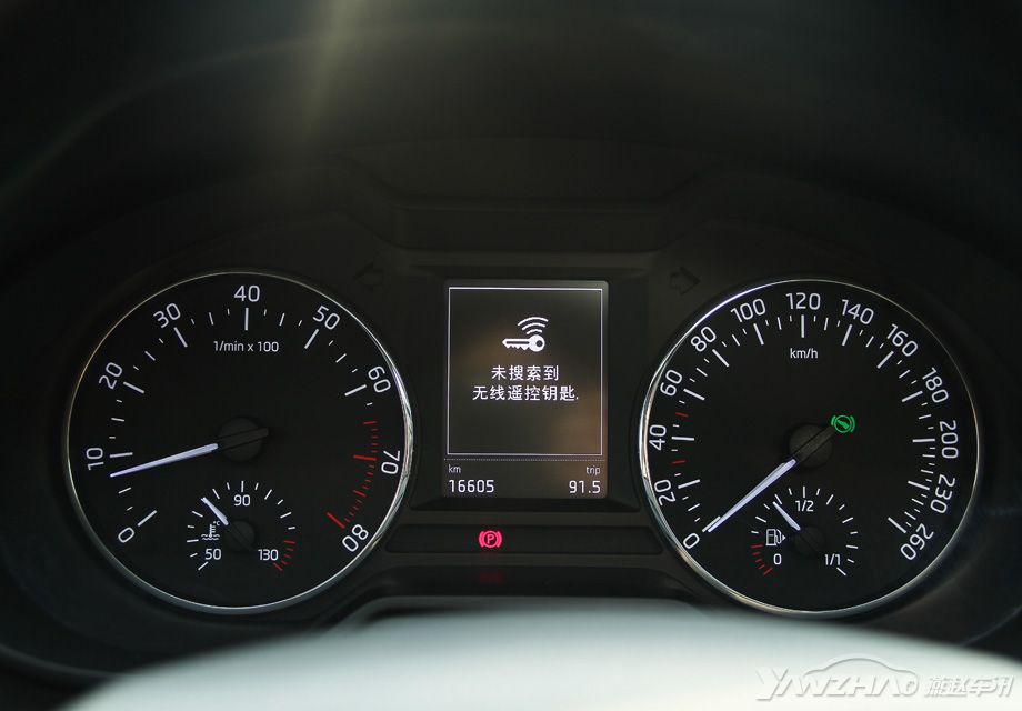 ˫Բ��ʽ���Ǳ��̼̳���˹�´�һ���Լ�ķ�񣬿���Ϊ���ṩʵʱ�ĳ�����Ϣ��