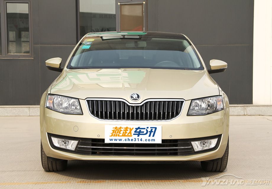 ���������ۣ�������˹�´�ȫ�µļ��廯��ơ�ǰ�������������Ͷ�����LOGO��־��Ҳ�����Ϊ��һ������ʽ�ľ��䡣