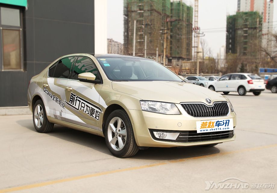 �������γ���ͬ��������û��׷��������˶�����ơ�����������ƽֱ�����ߣ��ᴩ�����������Ե�ʮ�ּ�ࡢ����������