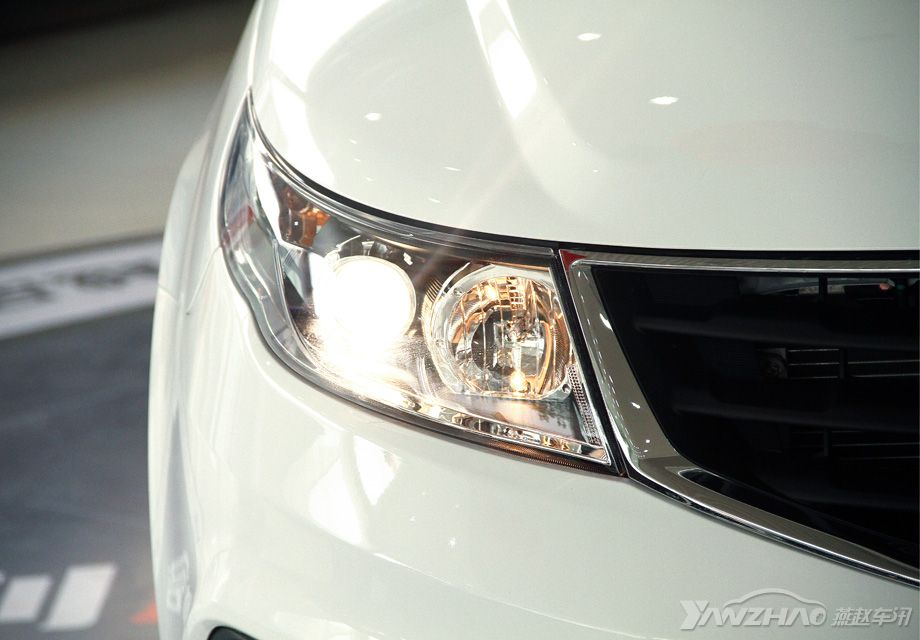 ȫϵ�����ӥ��ʽ±�ش�ƣ���������͸���Ժ������ʵ����������������Ч����ͬ��λ�������Ǻ����С�