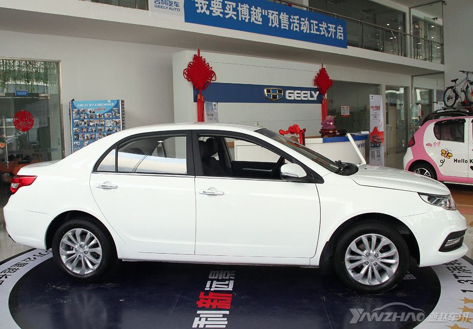 4590*1734*1470mm�ġ���Χ���Եó������޳�����˫���ߵ������ʹ���忴��ȥ�ȶ����ִ�����