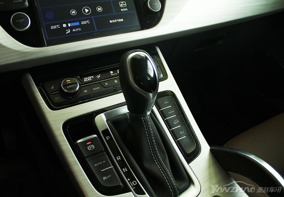 ���˳������������Ķ�ý�彫֧��CarPlayϵͳ����Ȼ����ȫ���촰��