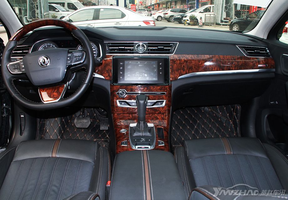 ���붫��A9���ڲ���������Χ��������������ľ���ΰ��NAPPA��Ƥ���Σ����˸е���һ�����ʸС�