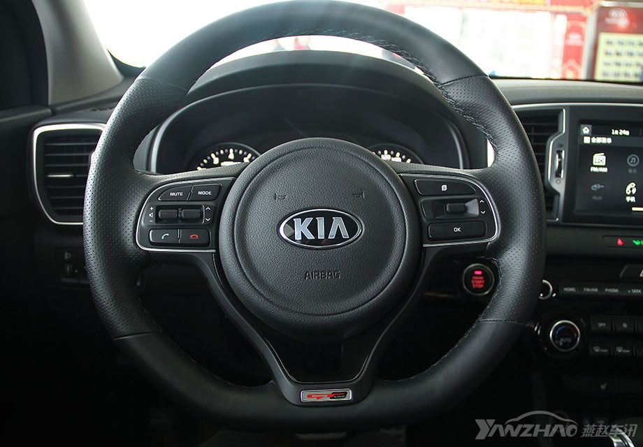 ���䳵��������8Ӣ�紥��������ʾЧ���������ԡ������ȶ�û�����⣬���ź�˳�֡�