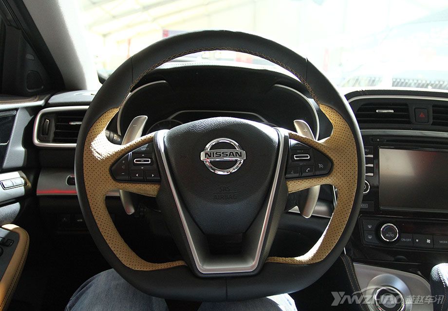 ��������β�ʧ�����У�����ʽ��������ƣ���������ǰ���κ�һ����λ�϶����ֱ������ŵİ��ĸС��ڳ���ϸ�ڵĴ����ϣ������úܵ�λ������������ܹ����������ɵ��п�̨��Ϊ�������Ӿ�Ч���������˷���װ����Ϊ��׺��