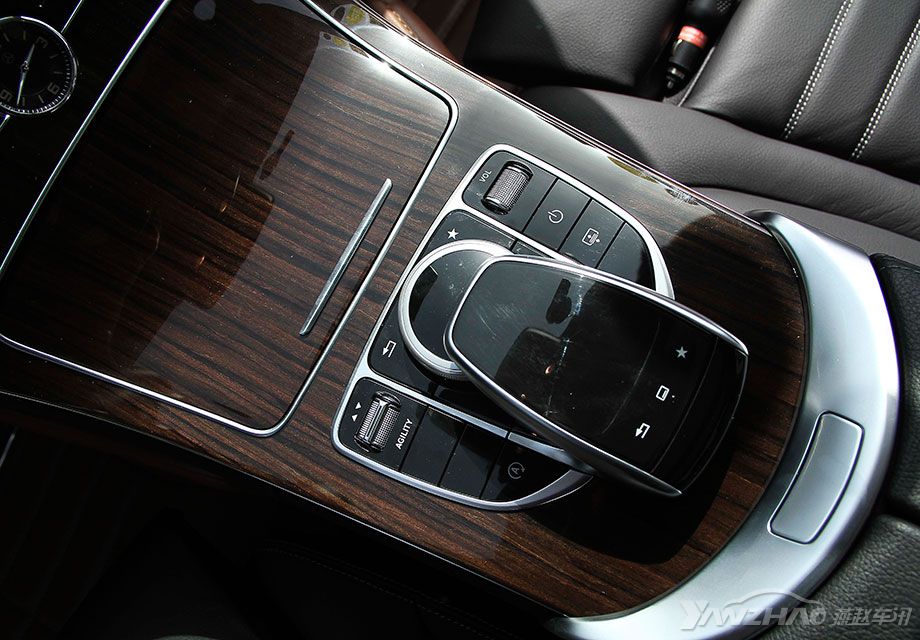 COMANDϵͳ�Ĳ���װ�ü�����һ�������塣