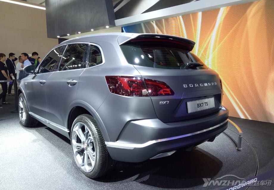 ����BX7�������Ʋ���ӥ��ʽ�����;����������ϣ������������֪���ĵ¹�����㡱��ƽ��