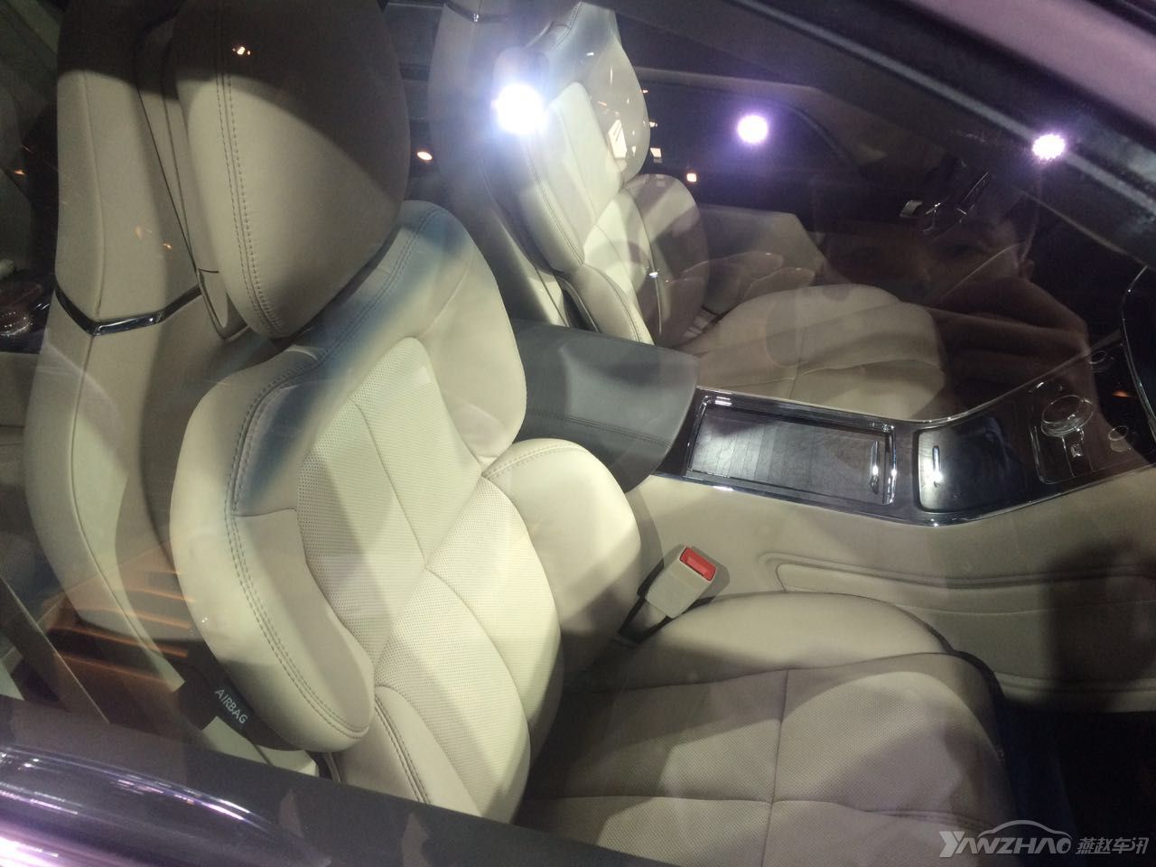 ���ڲ�����Ƥ�ʵľ�Լ��Ƹ�װ�Σ�Ӫ�������ϵ���еĺ����С�