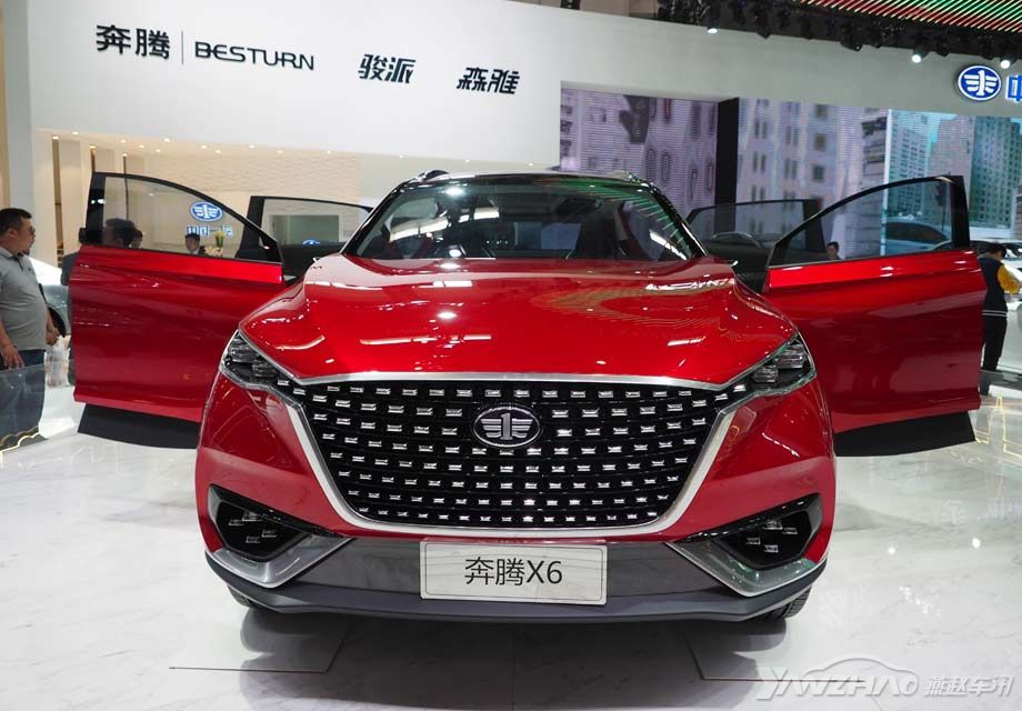 ��ͷ���棬�ó������˵����ε�ǰ������դ��ƣ��ߴ�ȽϿ���