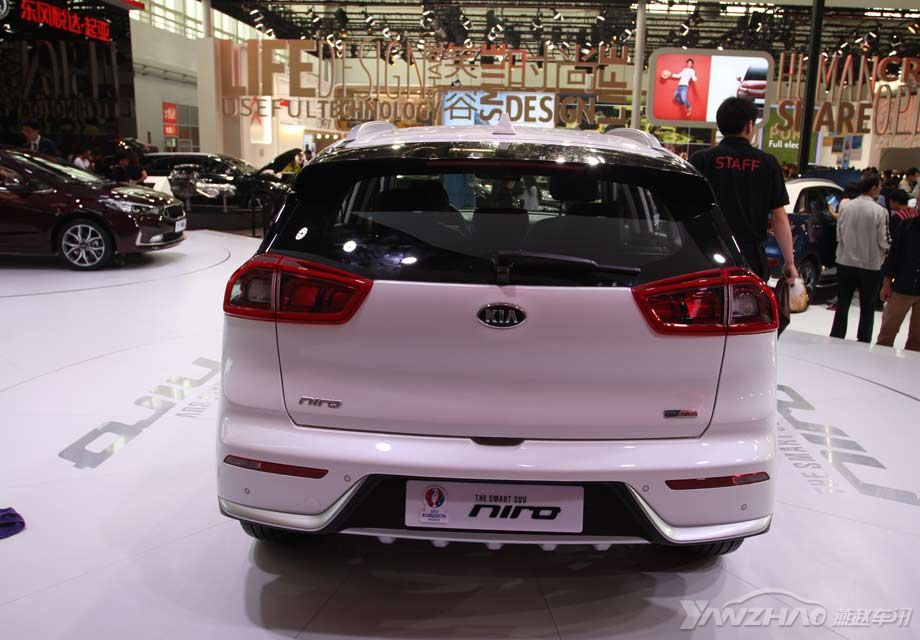 ��β�����ǳ�Բ������������ͷ�������˺���ˢ�ڣ������������ǳ�Э��