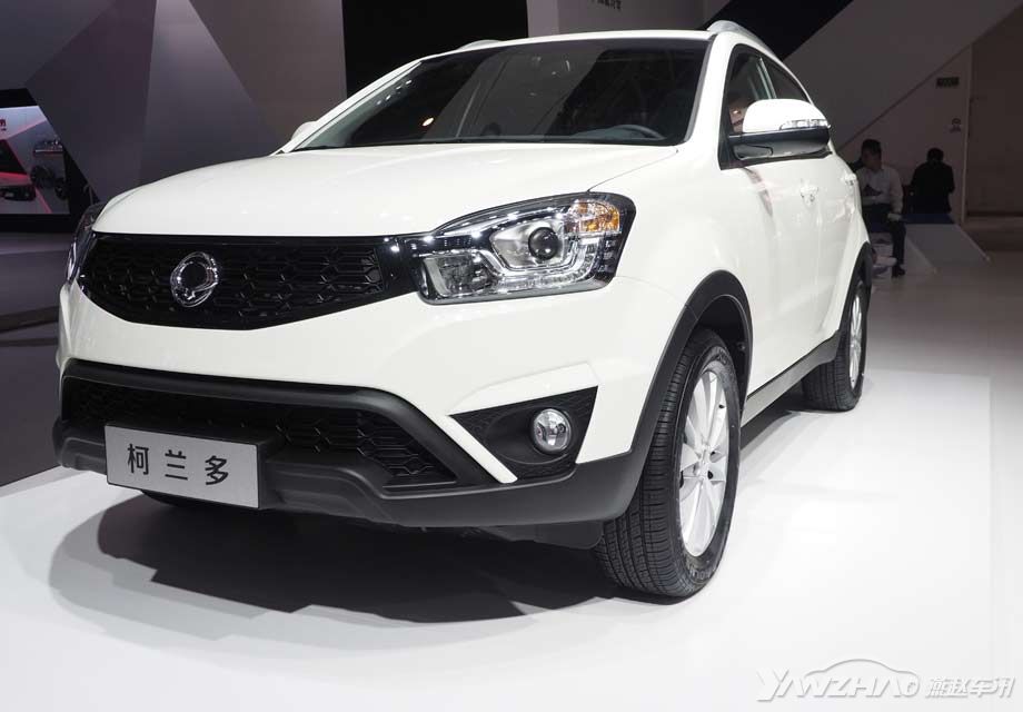 ��ͷ���ֱ�־�Եĺ�ɫ�����ǰ������դ���俪�۽�ʽͷ�������źܸߵı�ʶ��