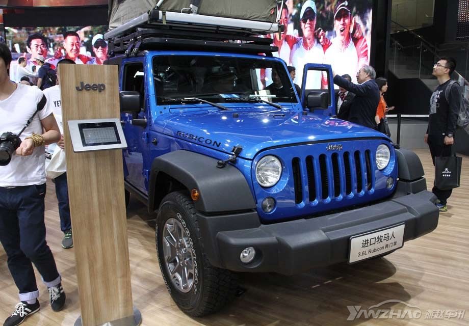 ��������ϲ���ʱ�п��Ԫ�أ�ʹ��Ȧ���͸����˶���к͸���ɫ��