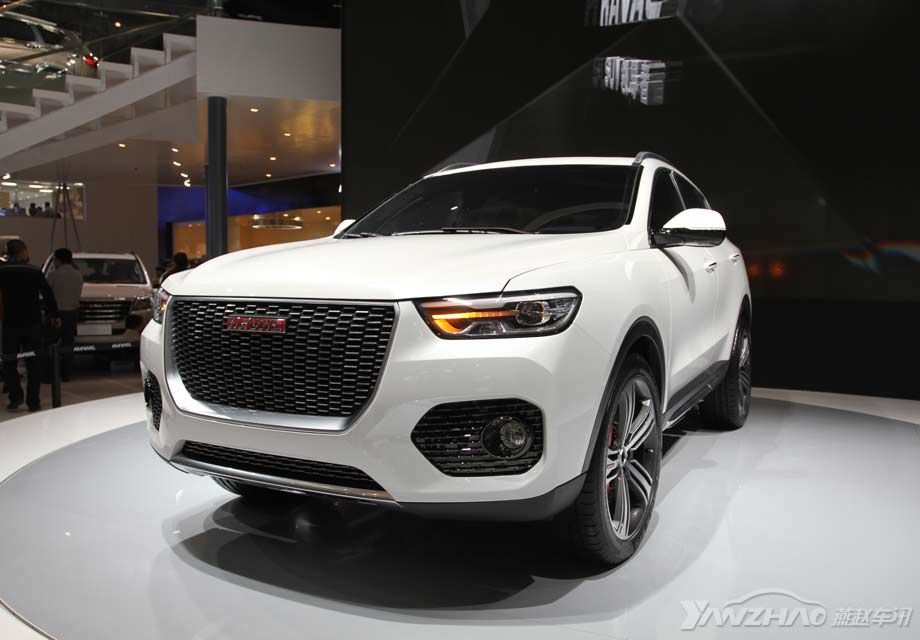 ǰ��դ���ô������µ���ɫС���飬Ӫ������׺������ͣ���ɫ�Ĺ���LOGO����Ƕ�����м䣬�������͹�����������ȥ������ʮ��