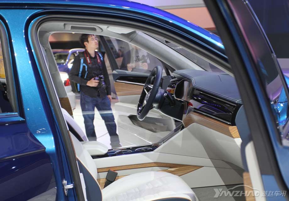 ӵ�г����ɼݳ˿ռ���������