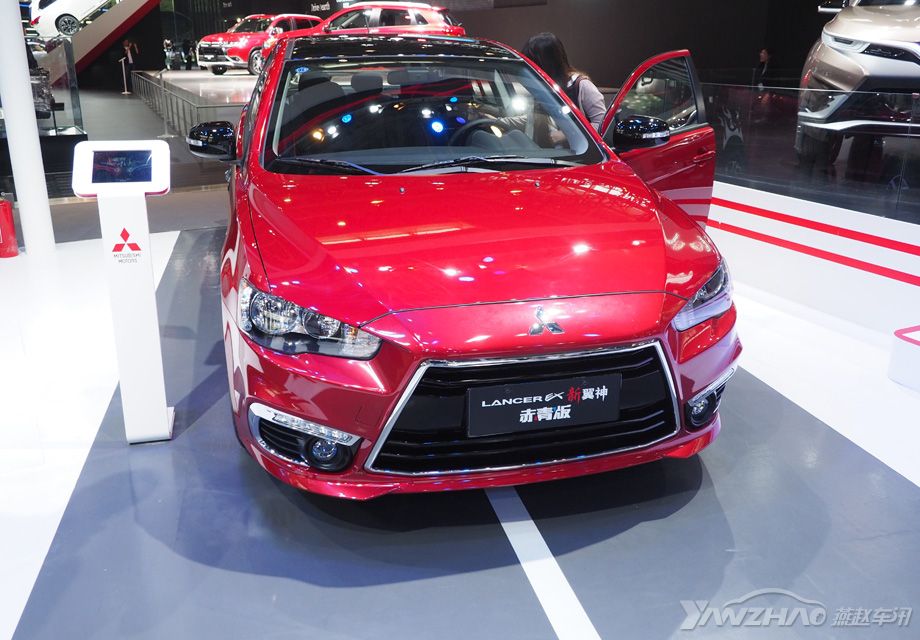 �³�����ͨ��������������˲�ȹ��С�ߴ�ĺ������������׼�����ɸ����˶������Ӿ�Ч��