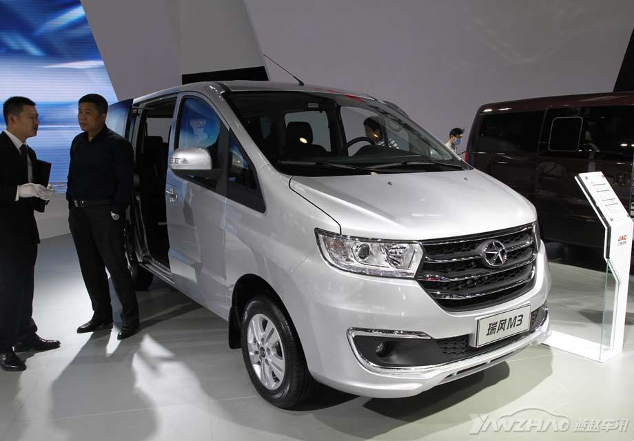 �¿��M3�����������ε�ǰ������դ�����ǲ�û�в��ý������µ�LOGO���³���Ʋ�����͸�����