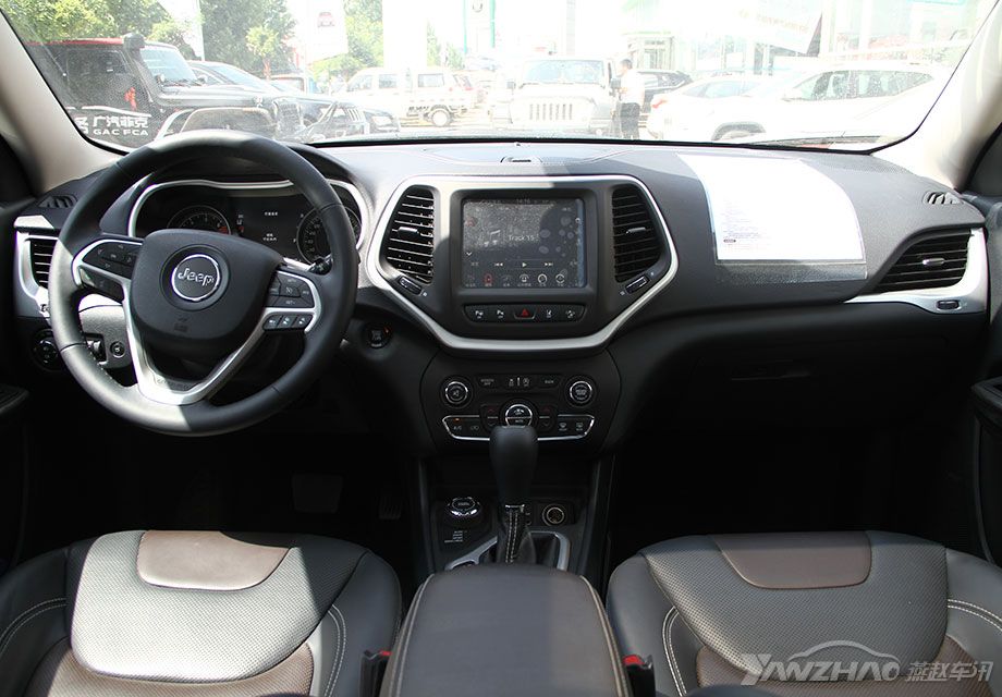 �����Ϲ������ɹⱣ���Ž��ڵ�ˮ׼������ʮ��ϸ�塣�п�̨˫���߹��գ������������ڲ��ռ���ʸС�