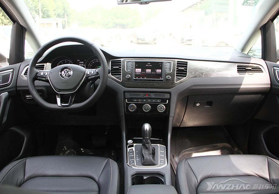 �������������˾��Եķḻ̥ѹ��⡢��Կ�׽����������Զ�פ����ȫ���촰��ǰ�����μ��ȡ��Զ�ͷ�ơ����ڷ�Χ�ơ���Ӧ��ˢ���Զ������ȵ�һӦ��ȫ��