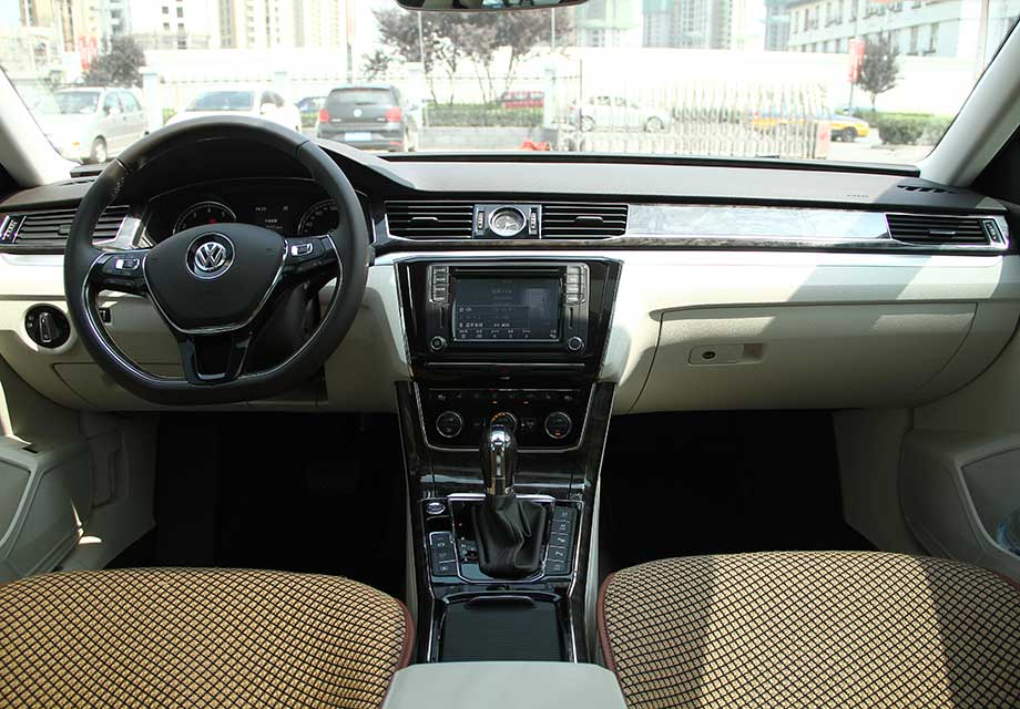 �����п�̨������ϸ΢�䶯��ľ�ΰ�������ֿ��С�����ø���ֱ��Ԫ����ƣ��Ե������³��ܶࡣ