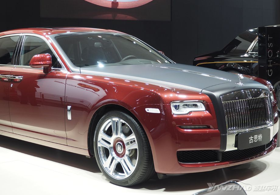 ����һ��̫��������˹��ײɫ����������ĸ��Զ��ơ�