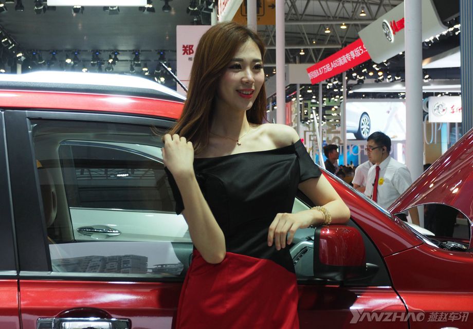 ����չ̨��ģ