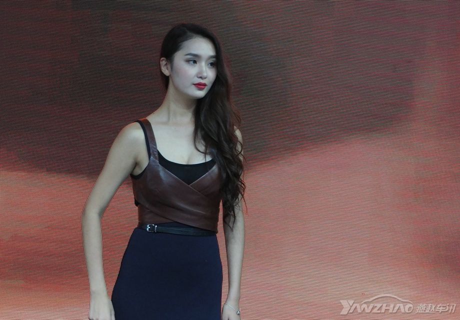 ���ǵ�չ̨��ģ