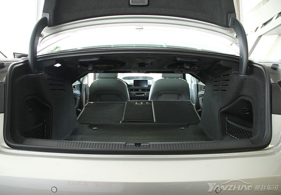 �����ݻ�Ϊ523L�����������ηŵ��󣬳��ȴﵽ��̬��2020mm������ŵ�װ�ؿռ���֣�������������Ҳ�������⡣