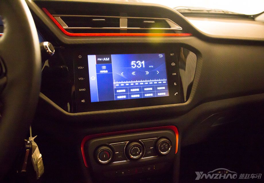 ��3X���������㣬���Ǵ�����Cloudrive2.0���������г�ϵͳ������ʵ����ȫ��ȫʱ�ļ���4G WIFI���ǣ�8Ӣ��Ĳ�ɫ��ʾ��������������USB��Ӱ������ϵͳ����������������һϵ�й��ܣ����û��ܹ�������������ó����