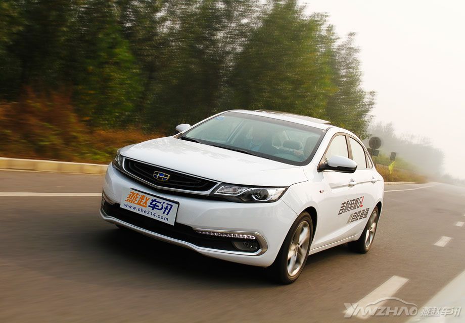 ����9��20�գ�����3.0��Ʒʱ���Ƴ��ĵ�һ��γ�����ʽ�����Ǽ����ˣ������ǵۺ�GL�����ǵۺ��������泵�ͣ���λ�ڽ��ռ��г����ۺ�GL�ĳ����ֲ��˵ۺ��벩��֮����г��հף�ʹ�ü����Ĳ�Ʒ��ϵ���ӷ�����