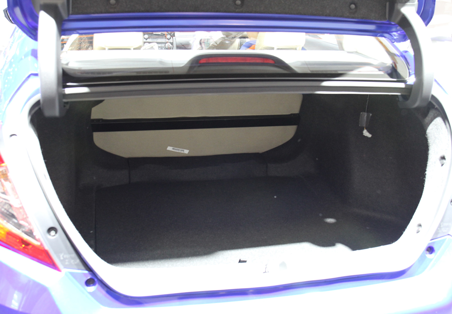 ����ռ��пɣ������ܷ����������������䣬�ճ�װ������ȫ��������Ҫ��