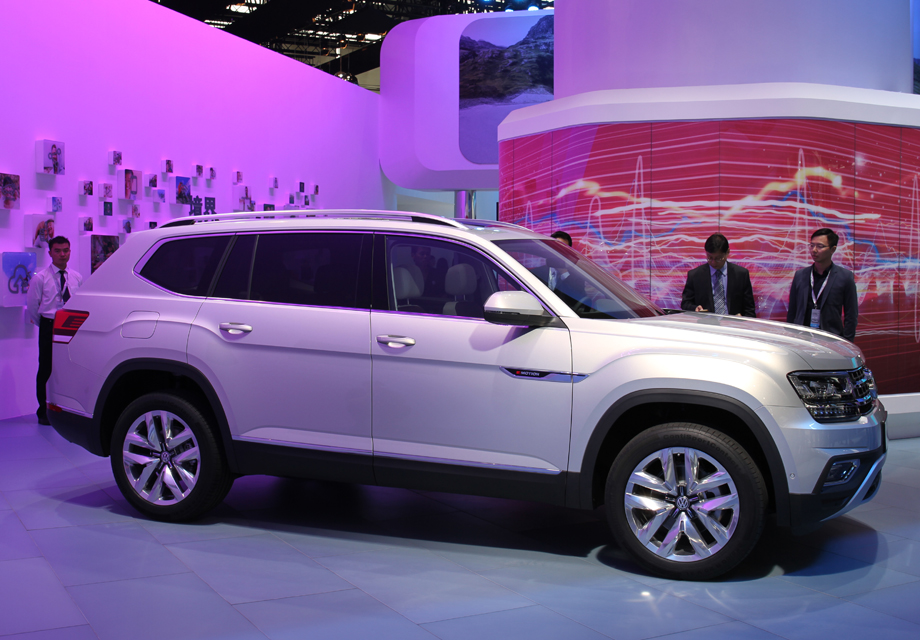 ����Teramont����MQBƽ̨���죬�䳤���߷ֱ�ﵽ5037/1979/1768mm�����Ϊ2980mm��