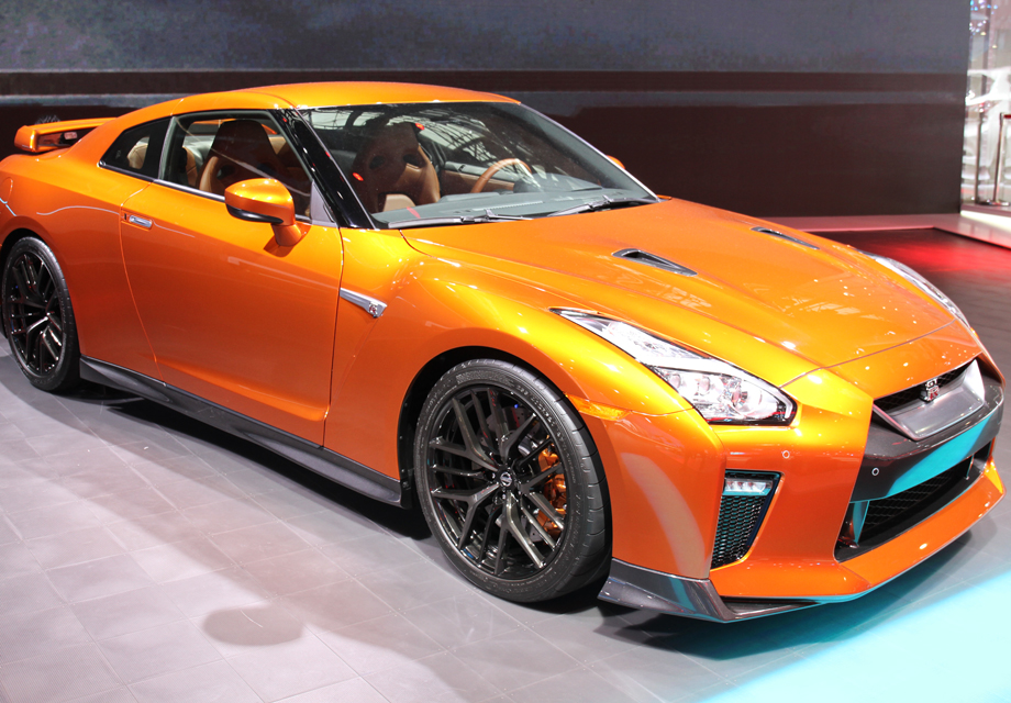 ���ͻ���ս��GTR R35 �����հ汾��Ҳ�򱻹���Ϊʮ�����泵�͡�