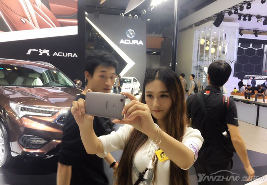 ک����Ϊ����ĺ���Ʒ�ƣ�����ϲ�����˲����࣬��Ϊ������ک���Լ۱�̫�