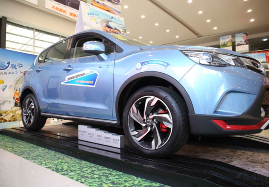 �ϸߵĵ���ʹ�÷���AX5���������õ�ͨ���ԺͱȽϴ����ȥ�ǣ���֤���ܹ�˳����ͨ���κ�·�Σ�Զ��ͬ�����͡�